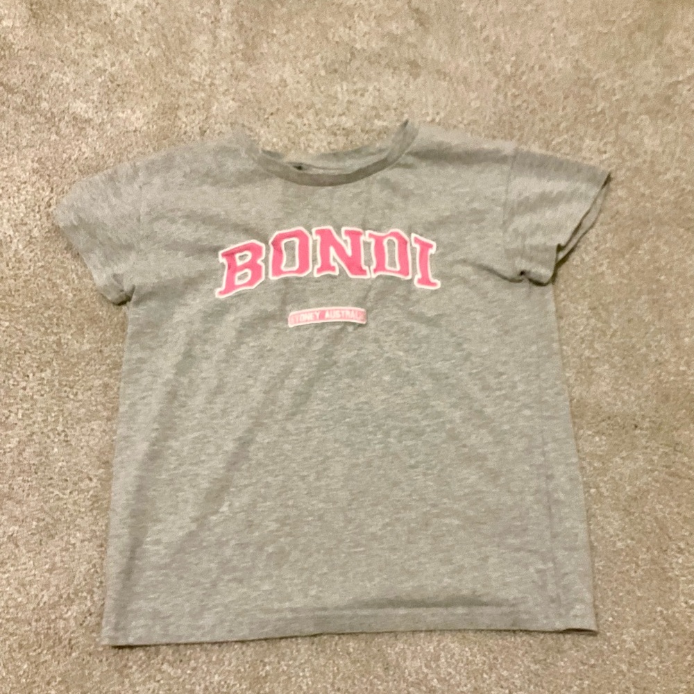 Gray bondi beach tee